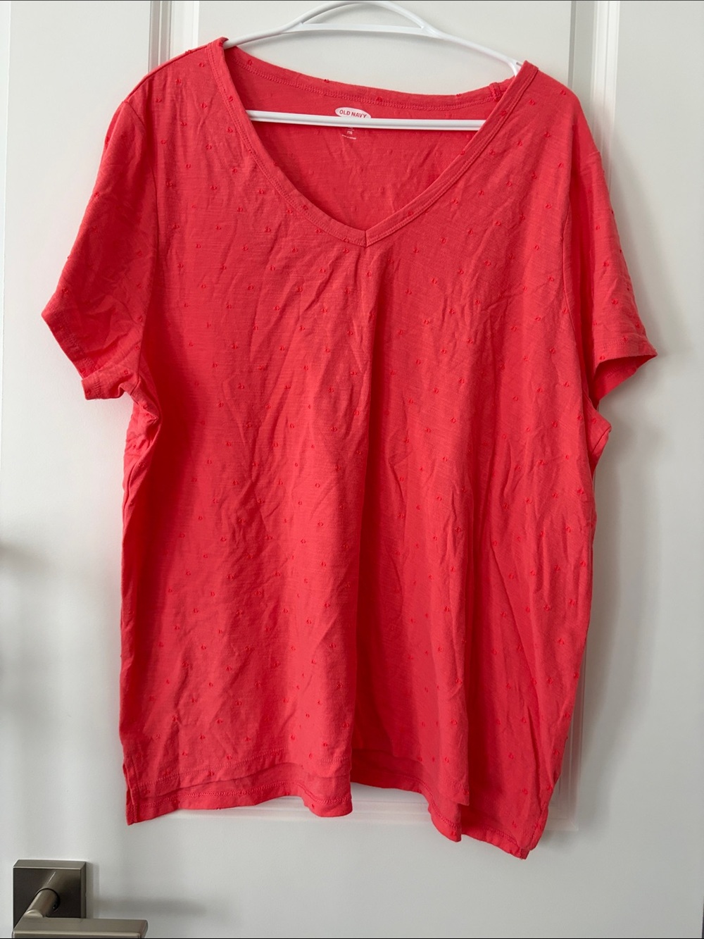 Old Navy Short Sleeve V-Neck Top in Bright Coral
